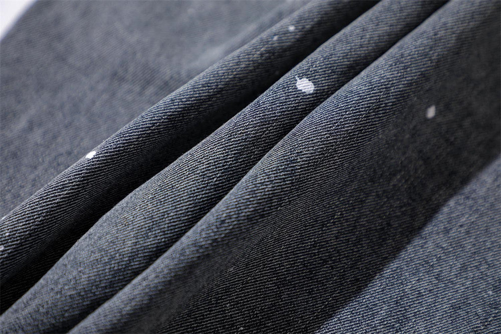 Skull Embroidered Ink SpatterJeans